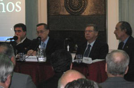 Hicham Salim Hamdan, Adalberto Rodríguez Giavarini, Luis Domingo Mendiola y Fernando Petrella